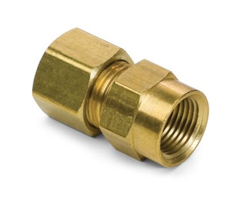 66# Conector feminin cu tuburi de compresie